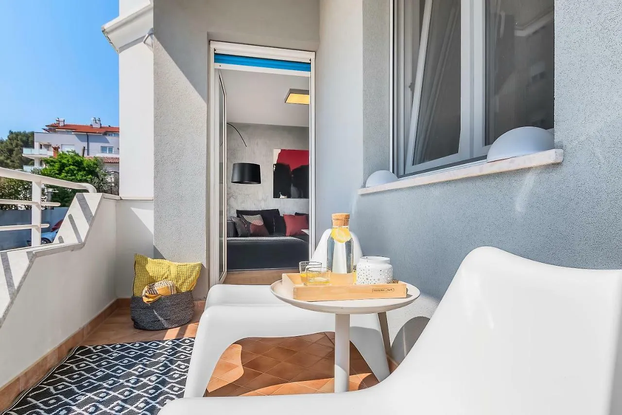 Apartment Lungomare Pola 0*,